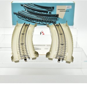 Märklin 7167.2 Rampenstück gebogen, (Set mit 2 Stück) (66090)