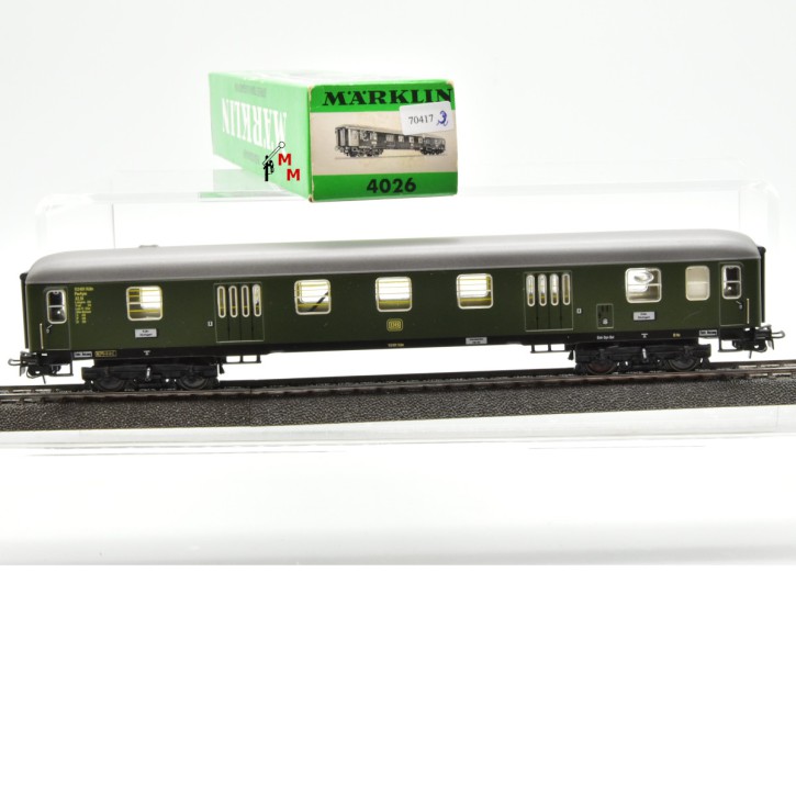 Märklin 4026.3 D-Zug-Gepäckwagen DB, mit Innenbeleuchtung ohne Schleifer, (70417)